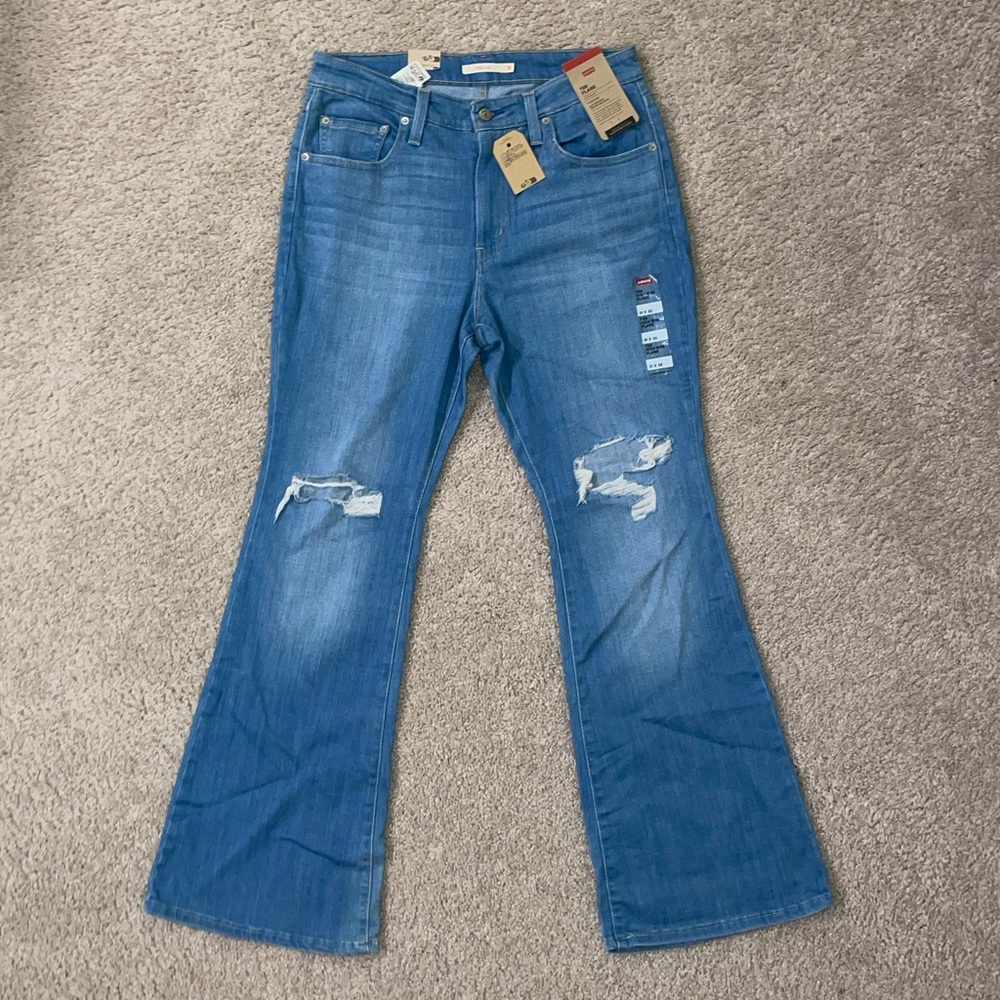 NEW Levi 726 Distessed Jeans